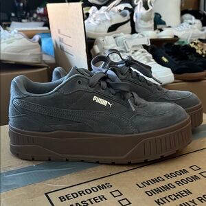 Puma Women’s  Charcoal Gray and Brown Platform Sneakers. Sz 8.5